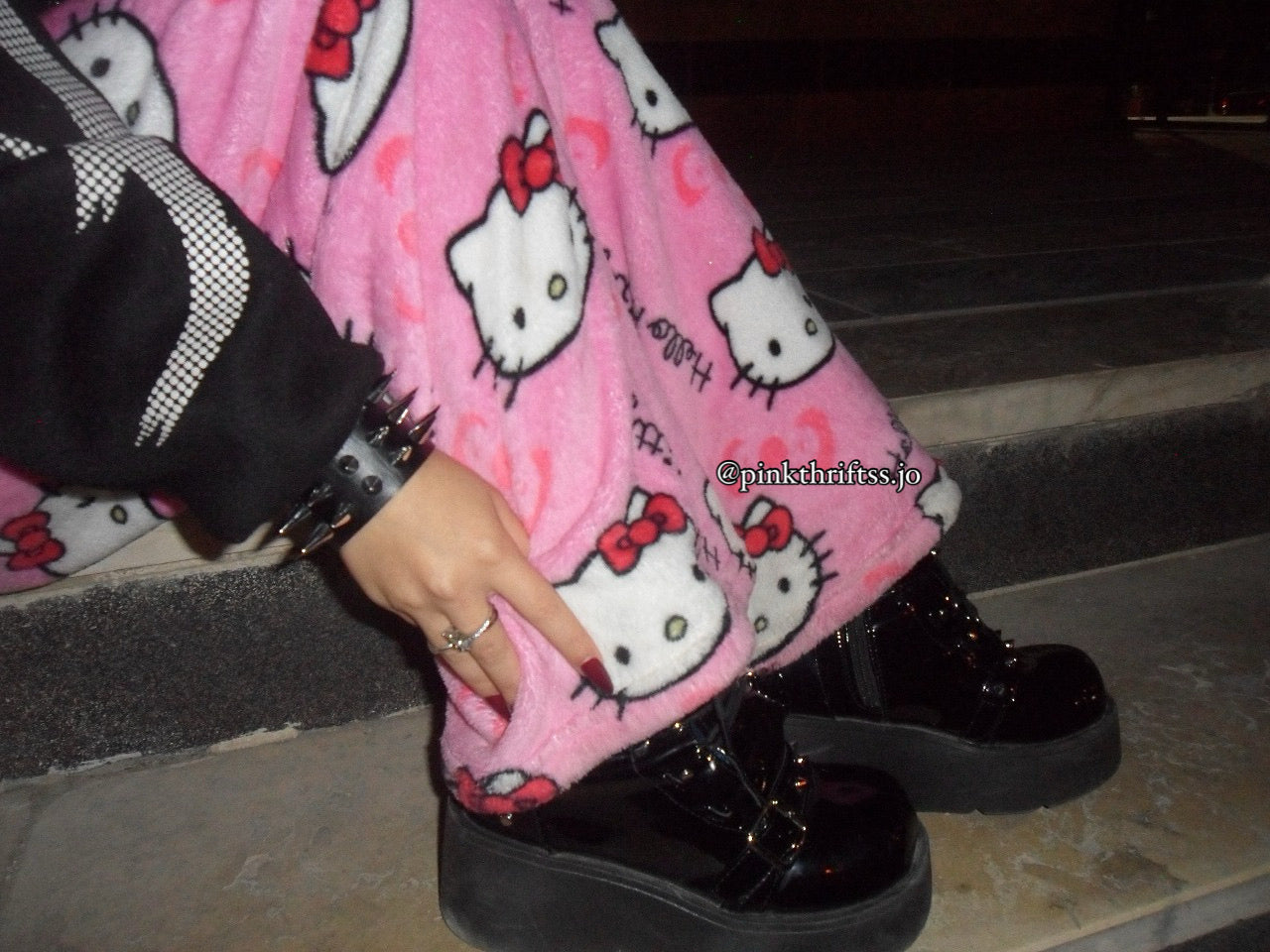 hello kitty pink pants