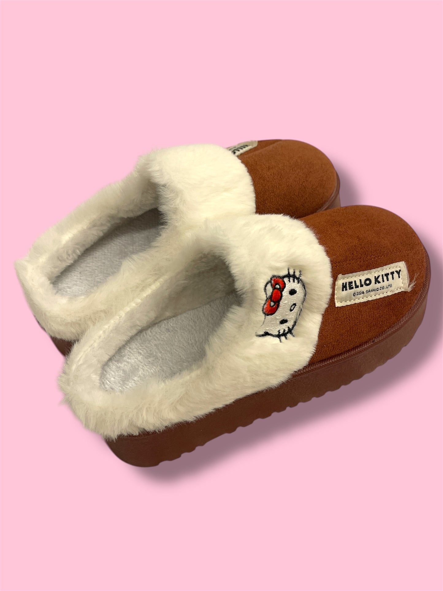 hello kitty uggs