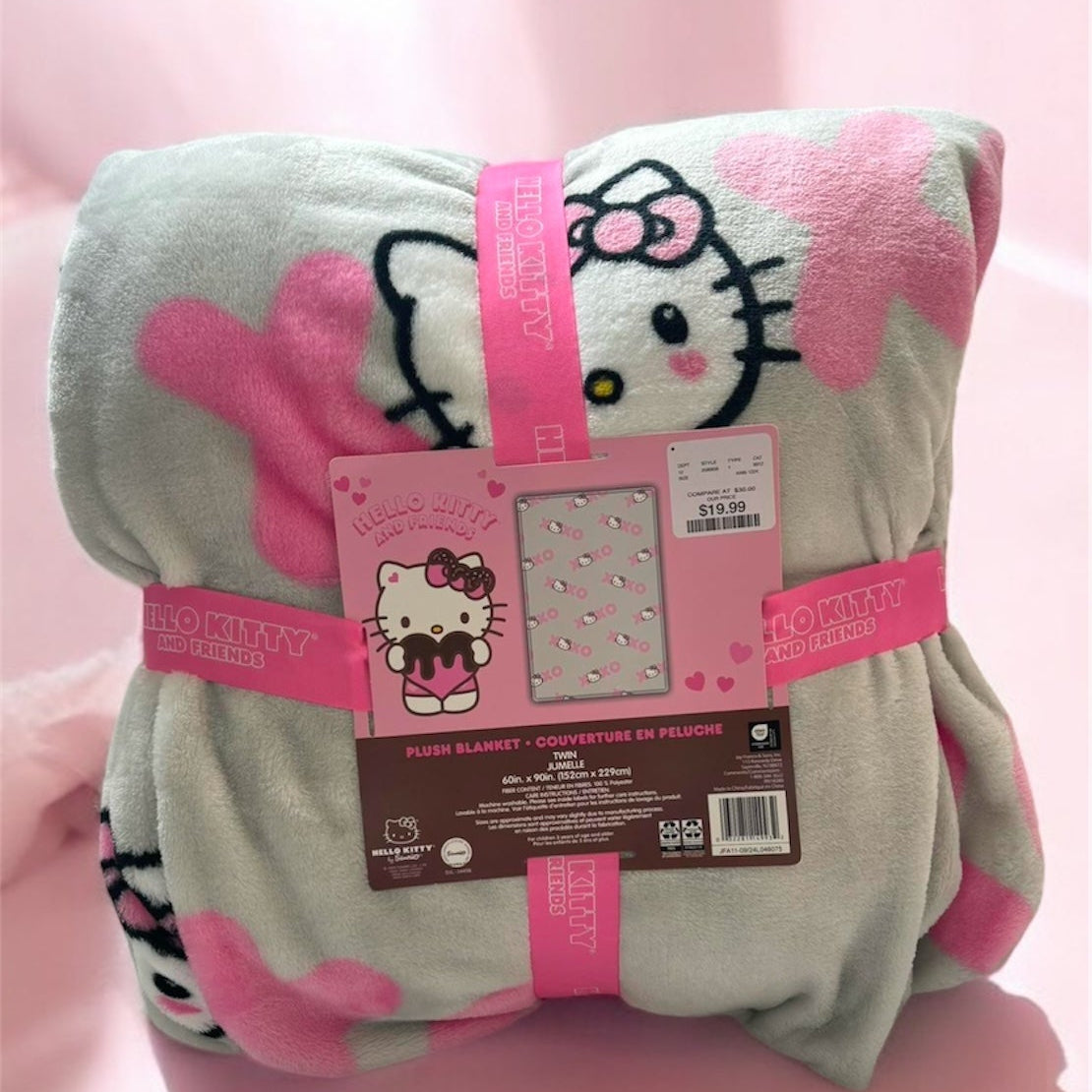 hello kitty grey blanket
