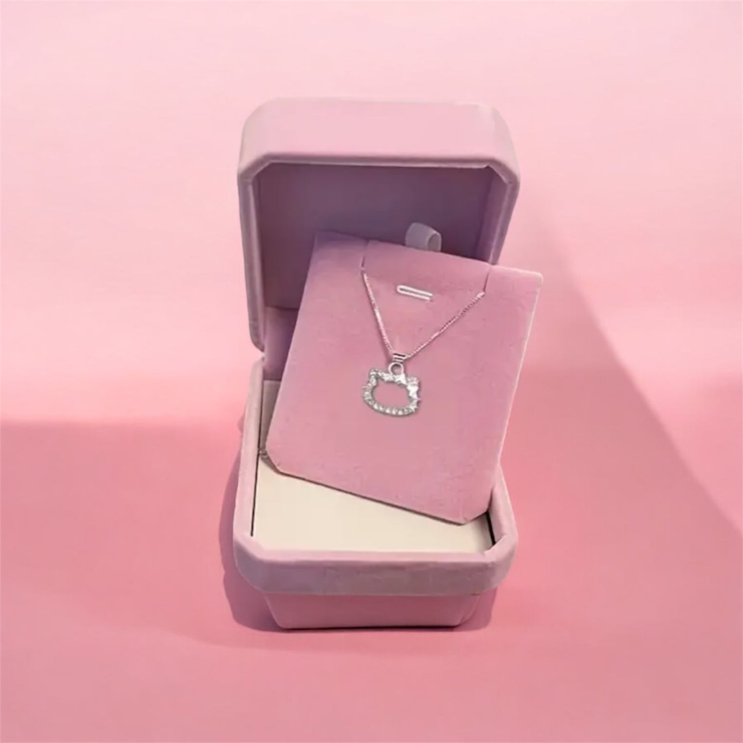 hello kitty necklace