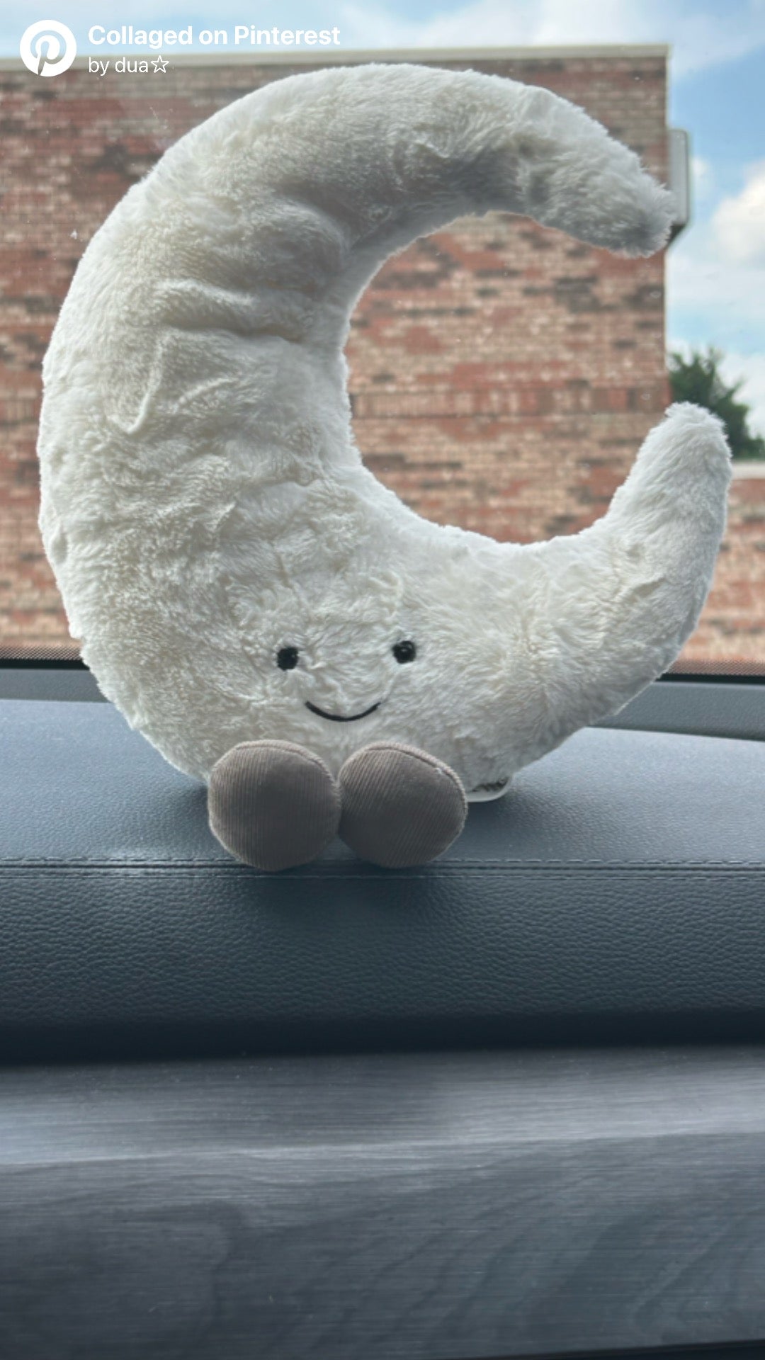 jellycat moon plushie