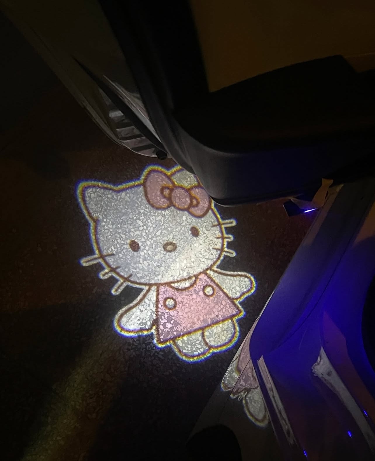 hello kitty car projector