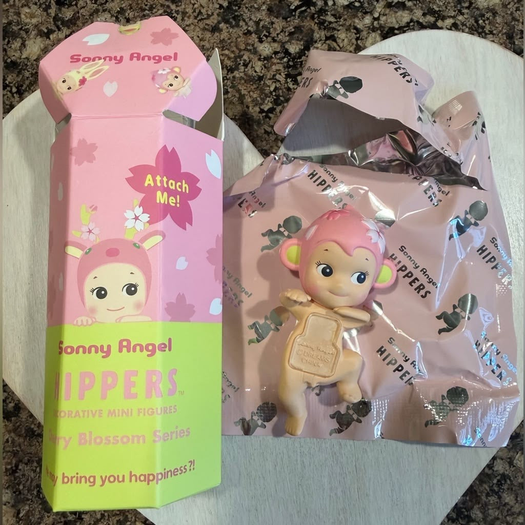 original sonny angels- cherry blossom hippers series