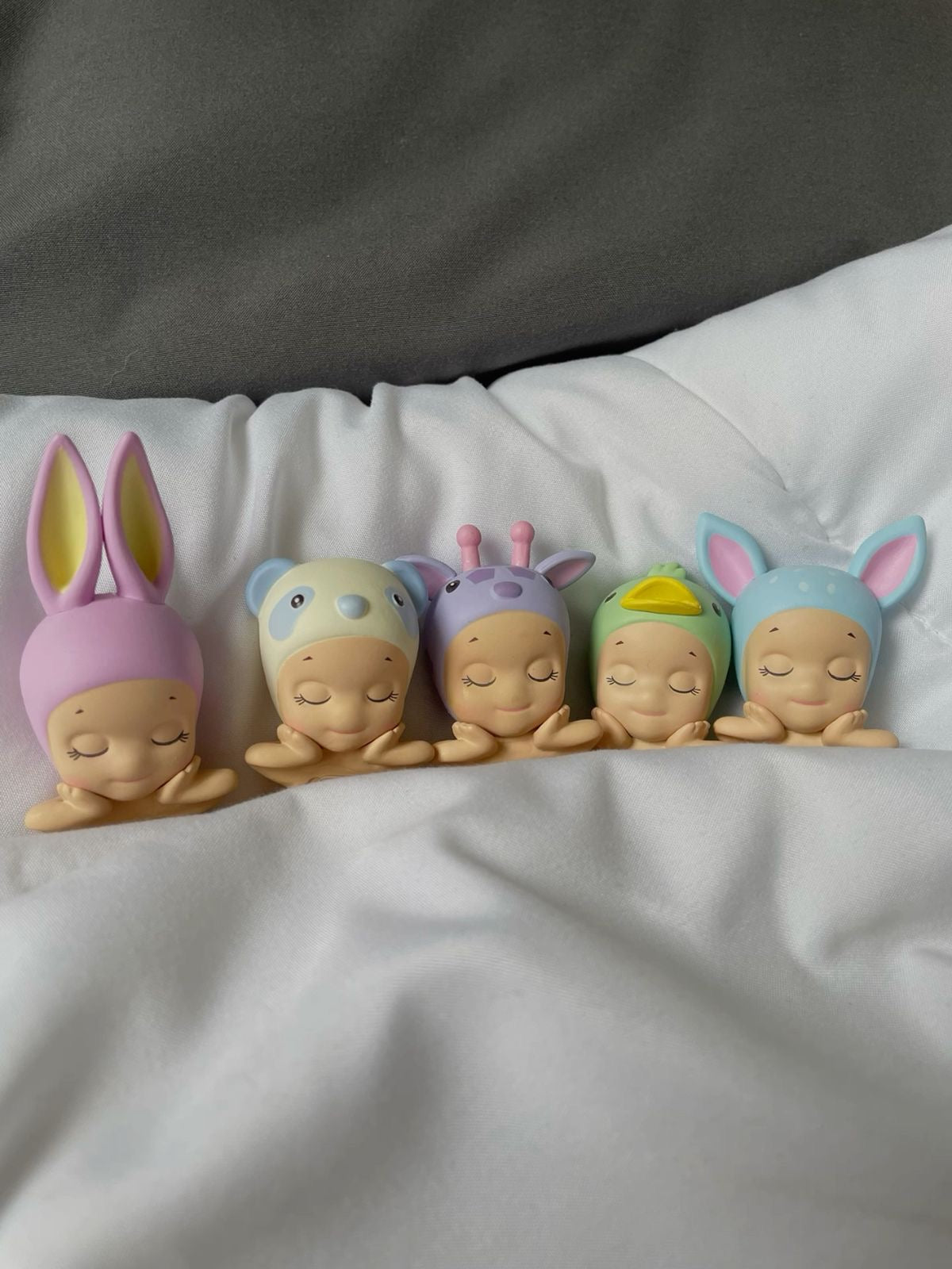 original & master copy sonny angel hippers ( dreaming series)
