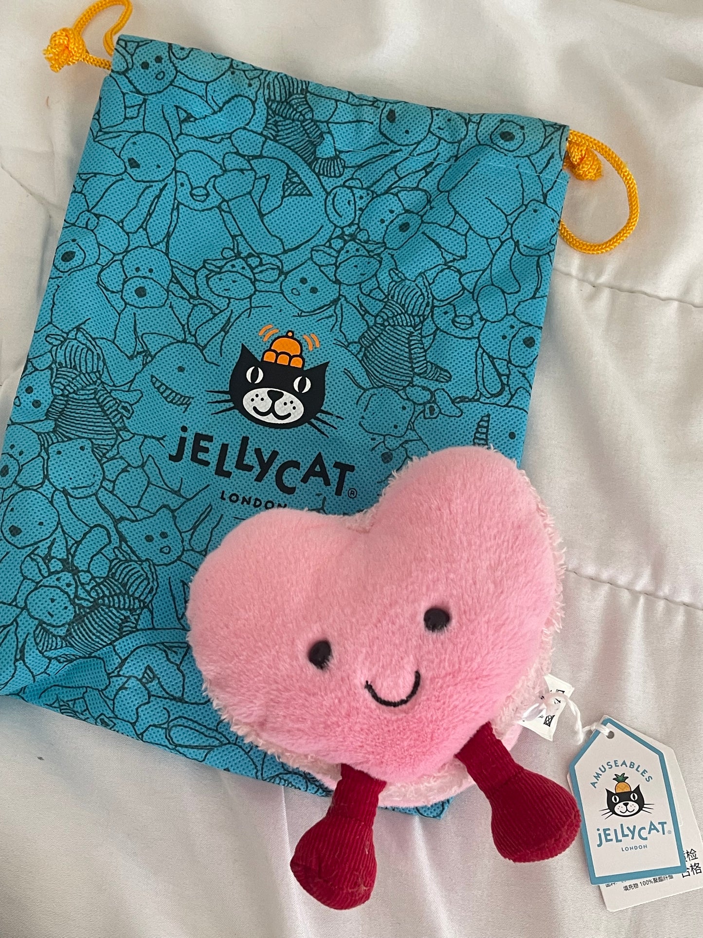 heart macaron jellycats