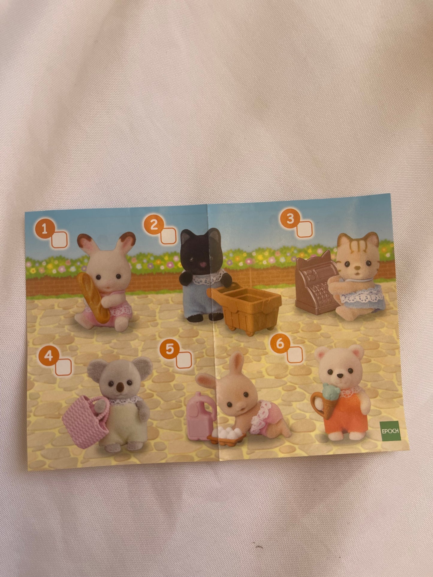 sylvanian families ( 1 blind bag)